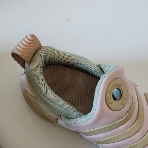 NIKE | Dynamo Go Pink Foam Sesame DH3438-600 girls Sz 12 - Picture 4 of 5